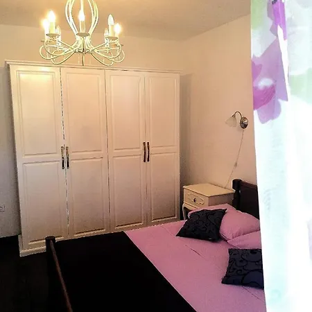 Lada, Rogac, Otok Solta Appartement Rogač