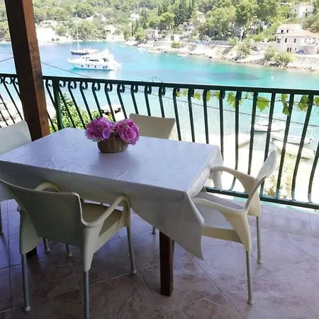 Lada, Rogac, Otok Solta *